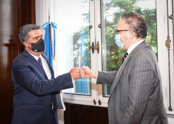 Capitanich y Kulfas trabajan en la generación de empleo y el desarrollo de alimentos en el Norte Grande