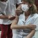 Hoy lunes continúa la vacunación contra el COVID-19 a docentes del Chaco