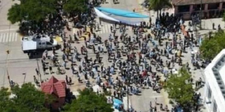 Gildo, Formosa, Cambiemos y Coso, columna de opinión de Mayra Arena