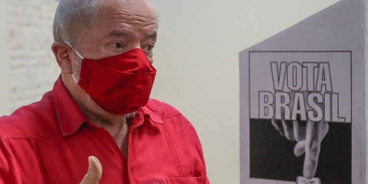 Brasil: Anulan las condenas contra Lula y está habilitado para enfrentar a Bolsonaro en 2022
