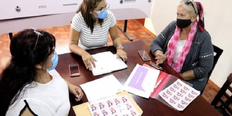 Barranqueras: Magda Ayala impulsa el programa “Acompañar en la Localidad” (2)