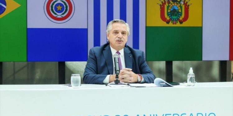 Bloque Regional: Fernández, Arce y Lula abogan por un Mercosur fuerte y unido (2)