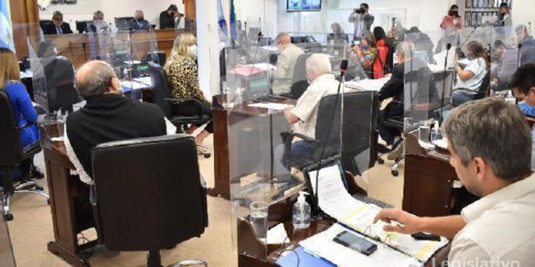 Chaco: Modificaron la ley de condonación de deuda de productores agropecuarios