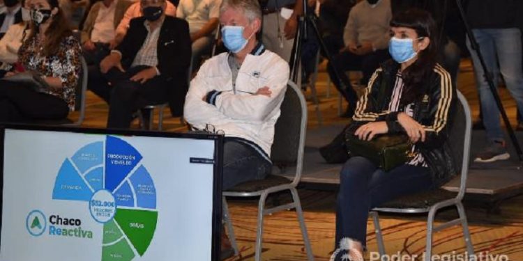 En La Leonesa, Capitanich inauguró una sala de Raxos X, obras de agua potable y anunció un nuevo jardín de infantes