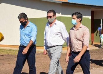 Villa Berthet: Capitanich entregó 51 nuevas viviendas y anunció la construcción de otras 50