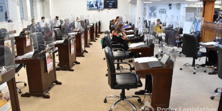 Chaco: Fracasó la sesión en la Legislatura
