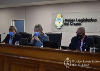 Legislatura: Aprueban licencias para beneficiar a docentes que estén en condiciones de jubilarse