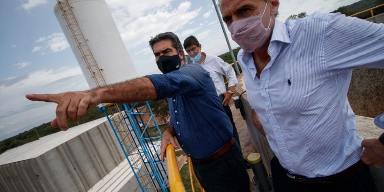 Capitanich y Katopodis supervisaron obras de alto impacto para el saneamiento urbano y el acceso al agua potable