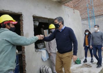 Junto a vecinos y personal sanitario, Capitanich habilitó obras de ampliación y refacción del Centro de Salud de Villa Libertad
