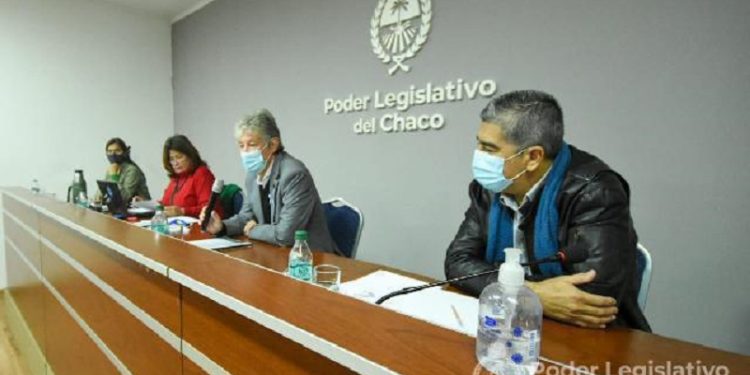 Conforman mesa de trabajo en el marco del acta compromiso por el crimen de Amanda Encaje y Néstor Vivo