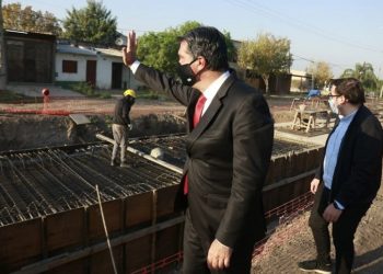 Avanzan las obras de pavimentación en diferentes zonas y barriadas de Resistencia