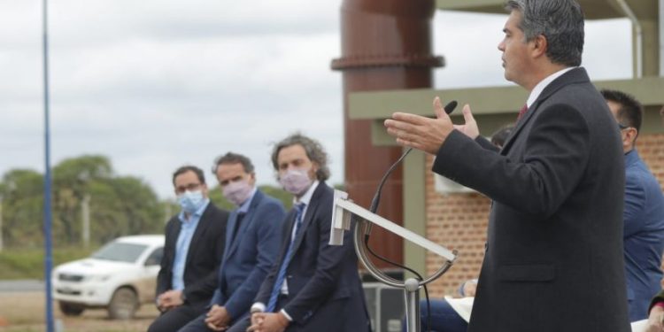 Capitanich inauguró la planta de tratamiento de residuos cloacales: “es una obra única en el país, motivo de satisfacción y orgullo”, dijo
