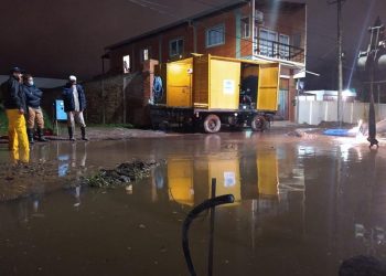 Barraqueras: el Municipio trabaja junto a SAMEEP para solucionar los problemas ocasionados por un caño maestro roto