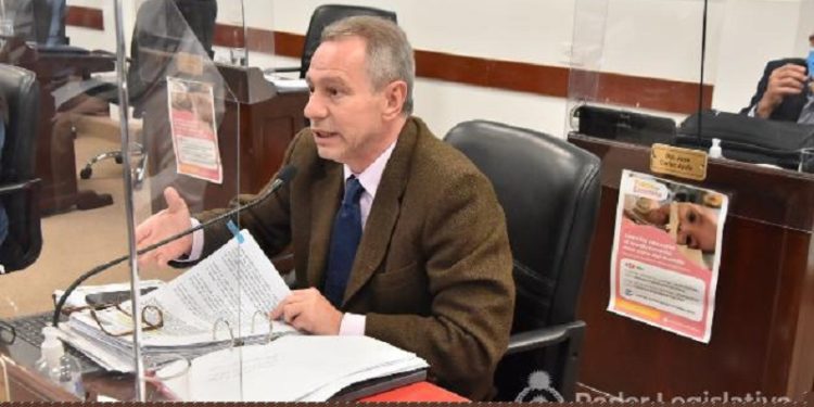 Bergia: Esta ley viene a brindar una solución rápida a las inquietudes ante la demanda habitacional en la provincia