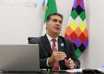 Capitanich: “nuestro desafío es lograr una hidrovía que promueva y desarrolle a las economías regionales”