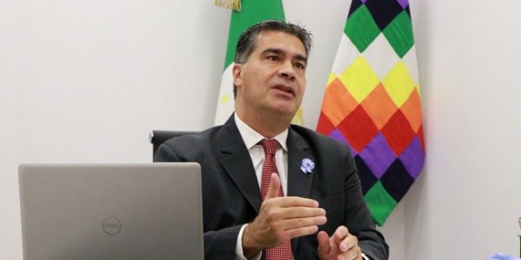 Capitanich: “nuestro desafío es lograr una hidrovía que promueva y desarrolle a las economías regionales”