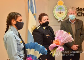 En el día de la mujer policía chaqueña, el Poder Legislativo homenajeó a quienes se desempeñan en la casa de la democracia