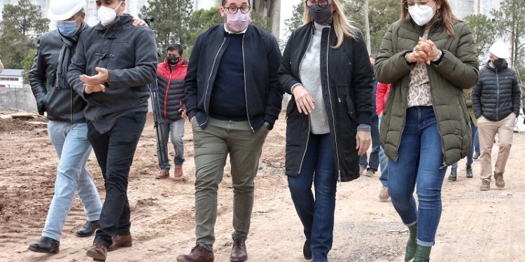 Magda Ayala recorrió la mega obra del Segundo Acueducto de la provincia