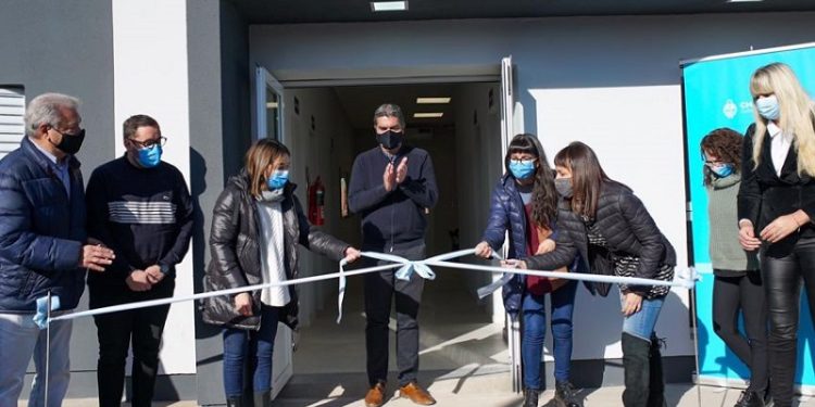 Sáenz Peña: el gobernador inauguró el centro de rehabilitación ambulatorio