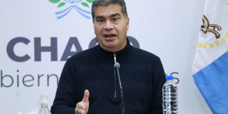 Bajos submeridionales: Capitanich abrió los sobres de licitación para el alcantarillado del canal Río Muerto