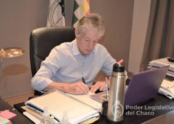 Sager autorizó bonificaciones salariales al personal legislativo