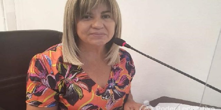 Para conservar los ecosistemas naturales de la Laguna El Palmar, Insaurralde propone la cesión de hectáreas a la Nación