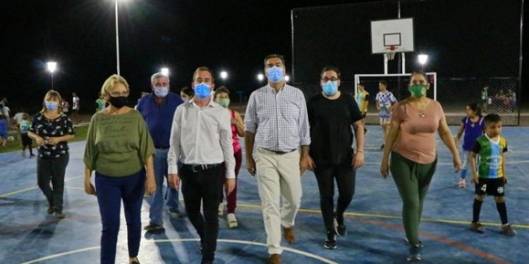 Capitanich inauguró la plaza del encuentro en Margarita Belén, más obras para la comunidad