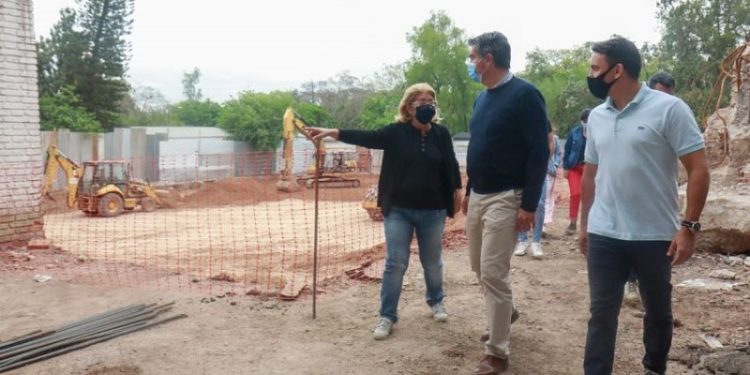 Capitanich supervisó el avance de importantes obras que se ejecutan en Resistencia