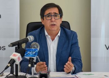 Gustavo Martínez quiere gastarse $313.000.000 para remodelar la plaza y hacer peatonales cuando Resistencia necesita obras más urgentes