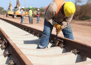Acusan a la IM de retrasar el Ferrocarril Central, clave para UPM 2