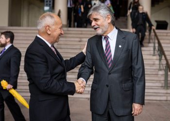 El argentino Luis Caffarelli recibió el «Nobel» de matemática: «La educación pública fue excepcional y clave para mi formación»