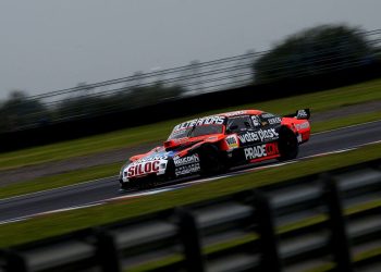 El inoxidable Ledesma aguantó el mal clima de las Termas y marcó la pole del Turismo Carretera