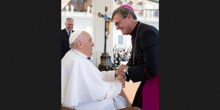 El Papa reacomoda el tablero: trastienda de la salida de Poli del arzobispado porteño