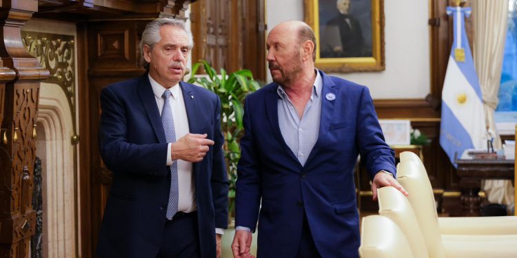 El Presidente recibió a Gildo Insfrán para hablar del “proceso de unidad” en el FdT