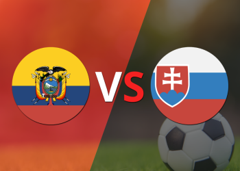 Eslovaquia le gana a Ecuador 1 a 0
