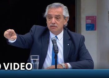 Fernández pidió “no entregar el poder a los que redujeron el 13% a los jubilados”