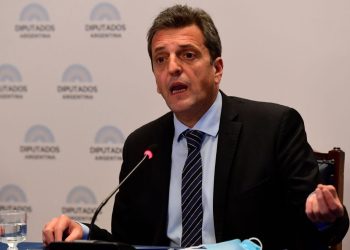 Incremento en los límites de compra con tarjeta de crédito: los detalles del anuncio de Sergio Massa