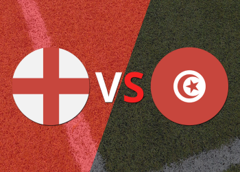 Inicia el partido entre Inglaterra y Túnez