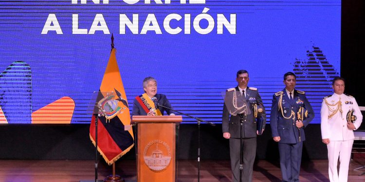 Lasso defendió su decisión de disolver el Parlamento