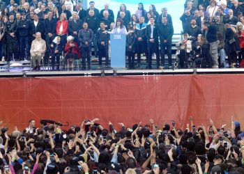 Los cuatro ejes para la campaña electoral que marcó Cristina antes de definir al candidato