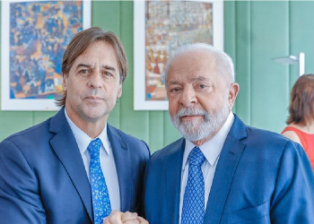 Lula da Silva retomó la idea de una moneda común en el retiro de presidentes en Brasilia