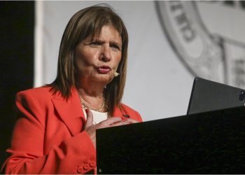 Patricia Bullrich saludó candidatura de Jorge Macri: “Eras vos”