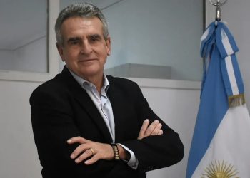 ¡Se chivó la interna peronista! Rossi lanzó su precandidatura a presidente del Frente de Todos