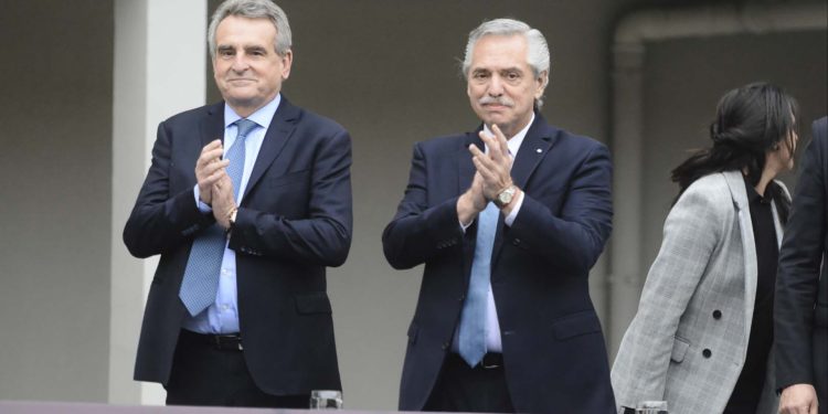 Alberto Fernández: “El acceso a la vivienda es un derecho humano”