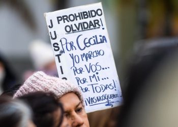 Allanan un campo por el presunto femicidio de la joven Cecilia Strzyzowski