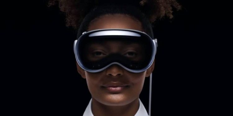 Apple anunció su primer casco de realidad virtual: llegó Vision Pro