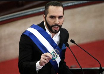 Bukele cumple cuatro años de gobierno entre críticas y aprobación popular