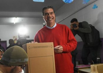 Chaco: ya votó el 15% del padrón y Capitanich destacó la “participación democrática”