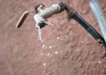 Crisis del agua: Peña propone cobrar un canon a empresas que sean grandes consumidoras