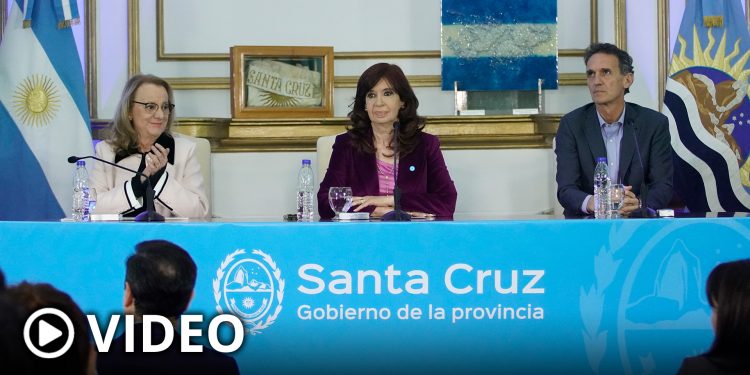 Cristina pidió diálogo entre todos para afrontar el “terrible endeudamiento” con el FMI